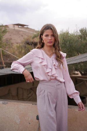 LIGHT PINK