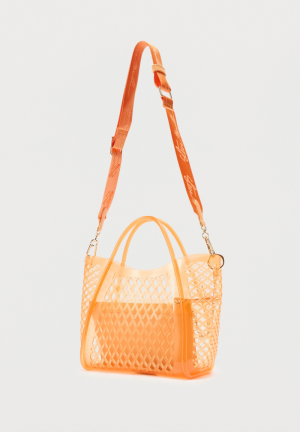 PEACH coral