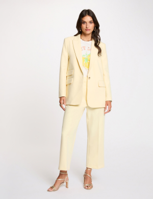 JAUNE PASTEL