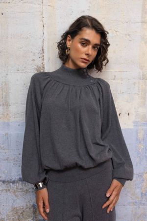  gris