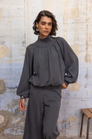  gris